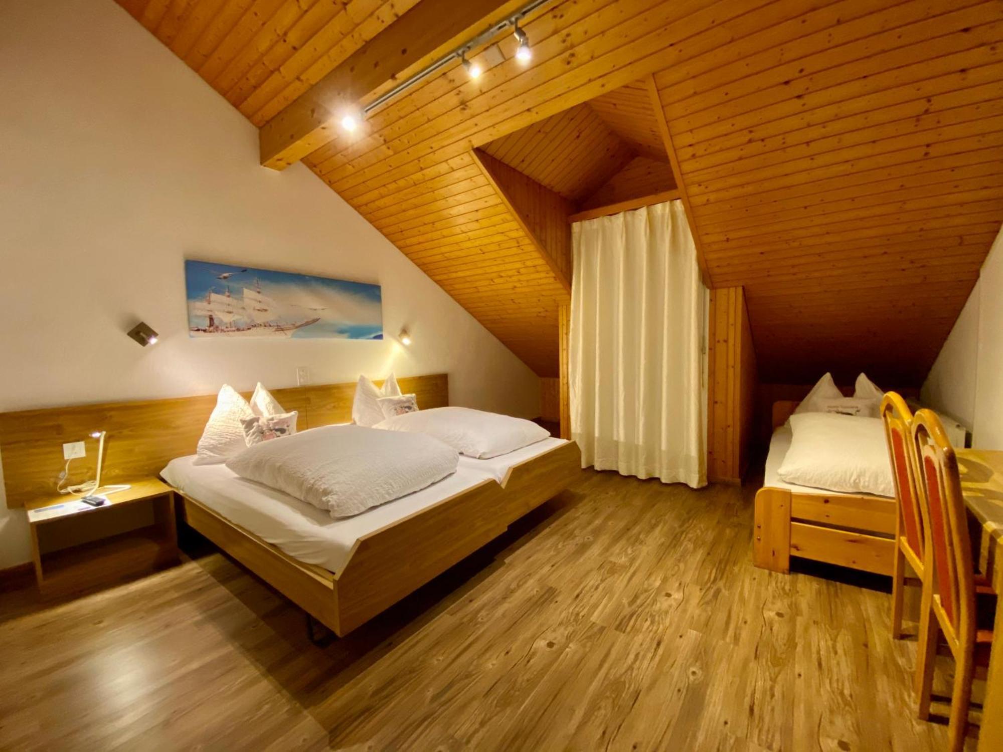 Hotel Toscana Интерлакен Номер фото